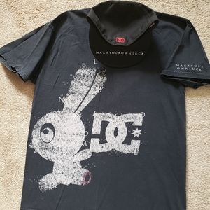 Mens DC shirt and hat